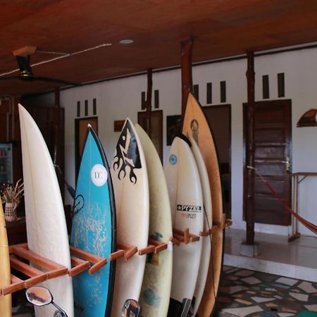 Arthur Homestay Telescope Mentawai Tua Pejat エクステリア 写真