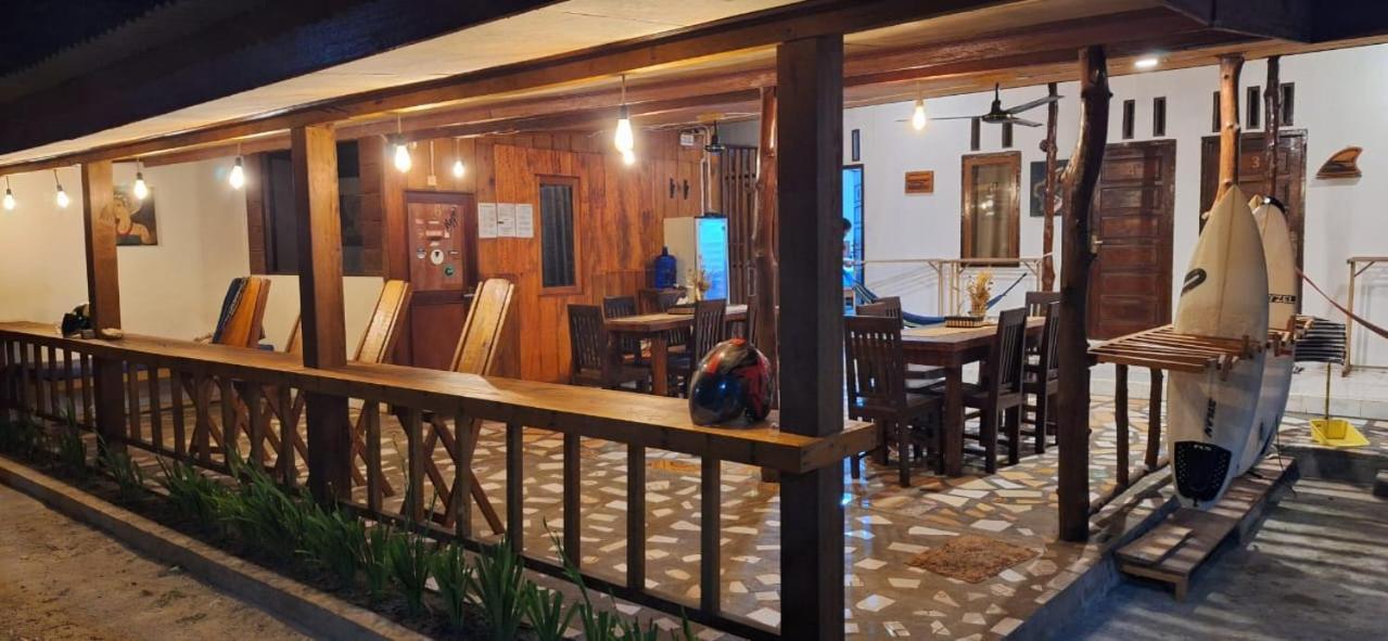 Arthur Homestay Telescope Mentawai Tua Pejat エクステリア 写真