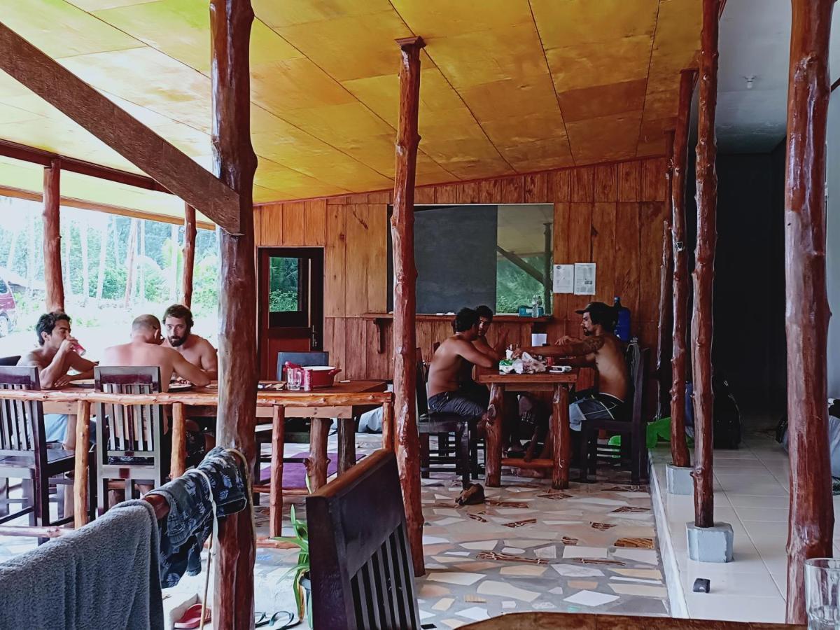 Arthur Homestay Telescope Mentawai Tua Pejat エクステリア 写真